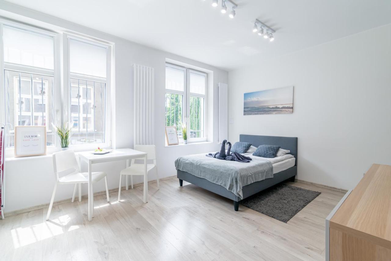 Lux Apartment New&Nice กดัญสก์ ภายนอก รูปภาพ